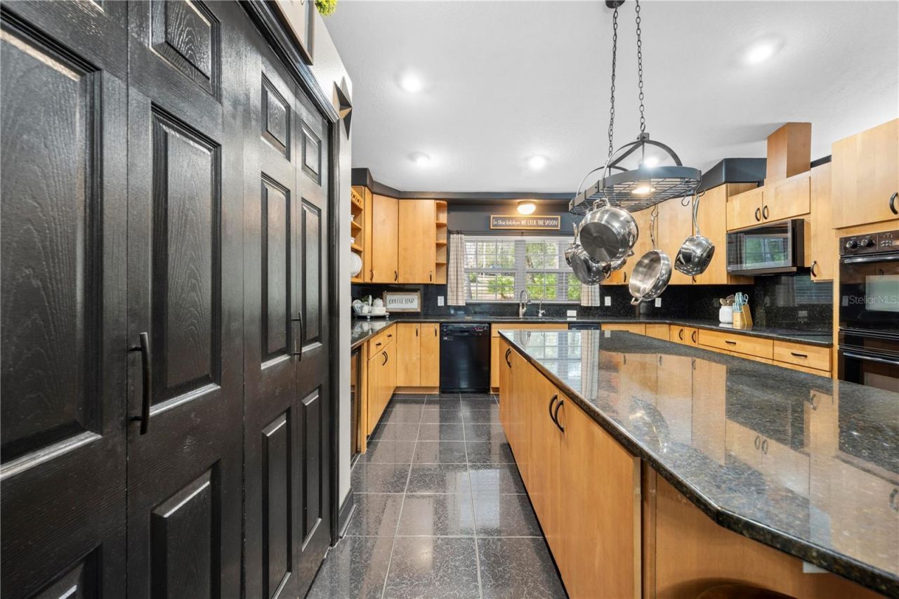 4244 Bessemer Road, Brooksville, FL 34602 Photo