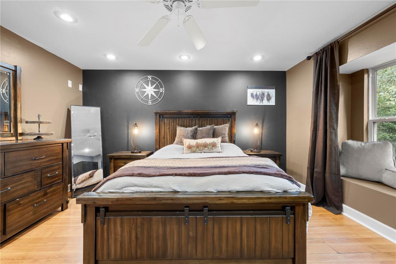 4244 Bessemer Road, Brooksville, FL 34602 Photo