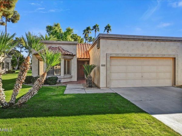 19229 N 93RD Drive, Peoria, AZ 85382