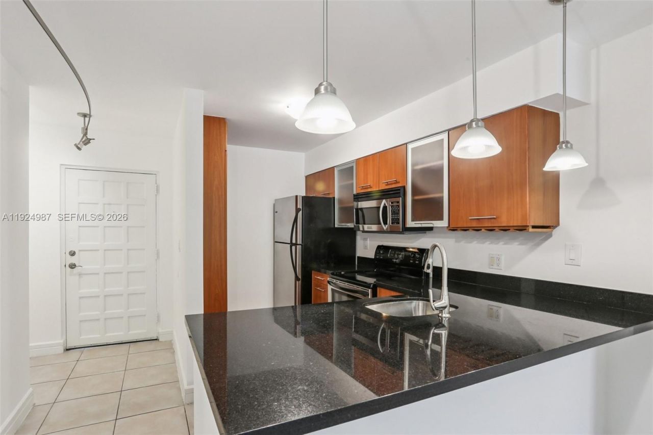 777 NE 62nd St, Unit C400, Miami, FL 33138 Photo