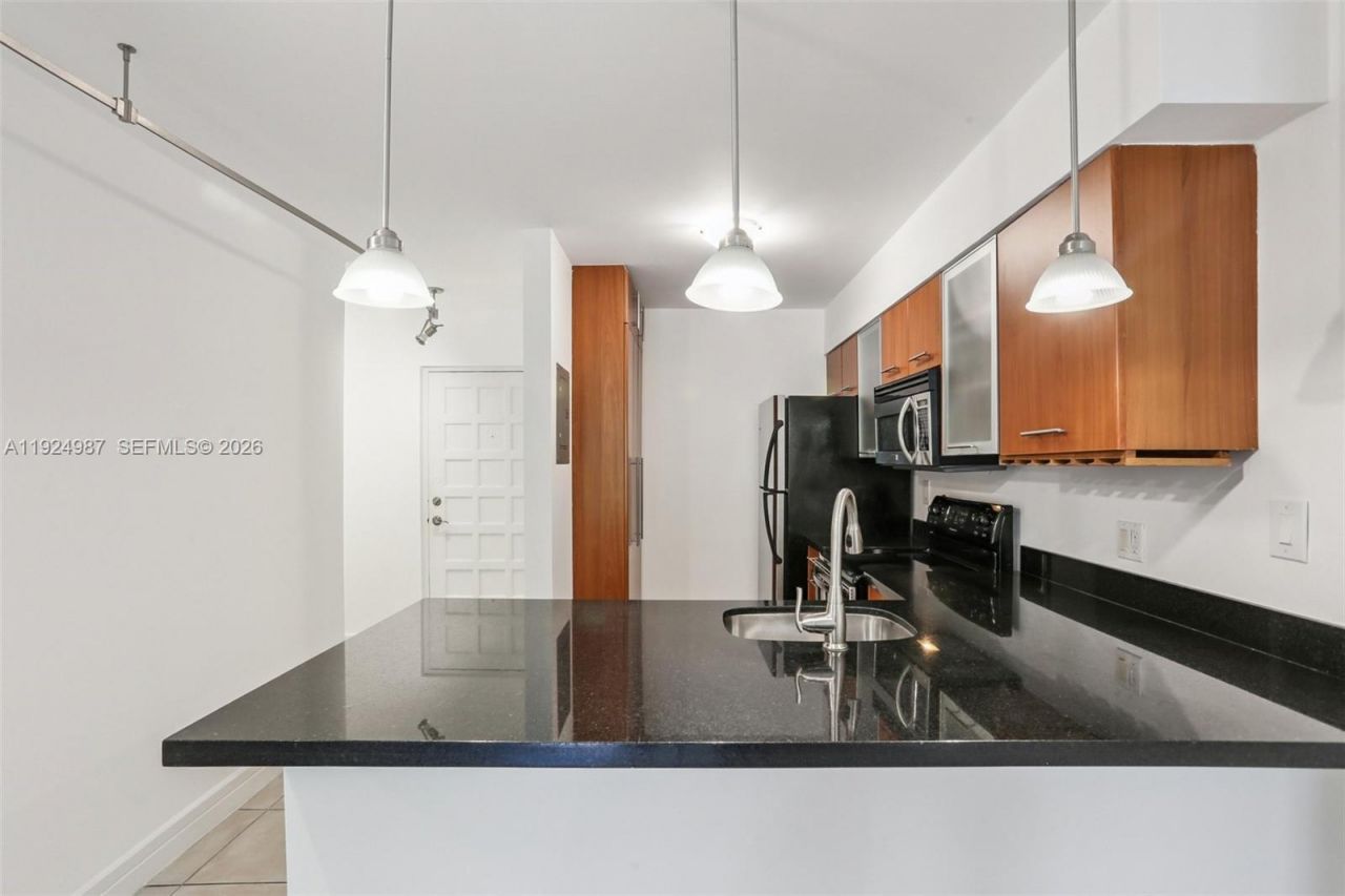 777 NE 62nd St, Unit C400, Miami, FL 33138 Photo