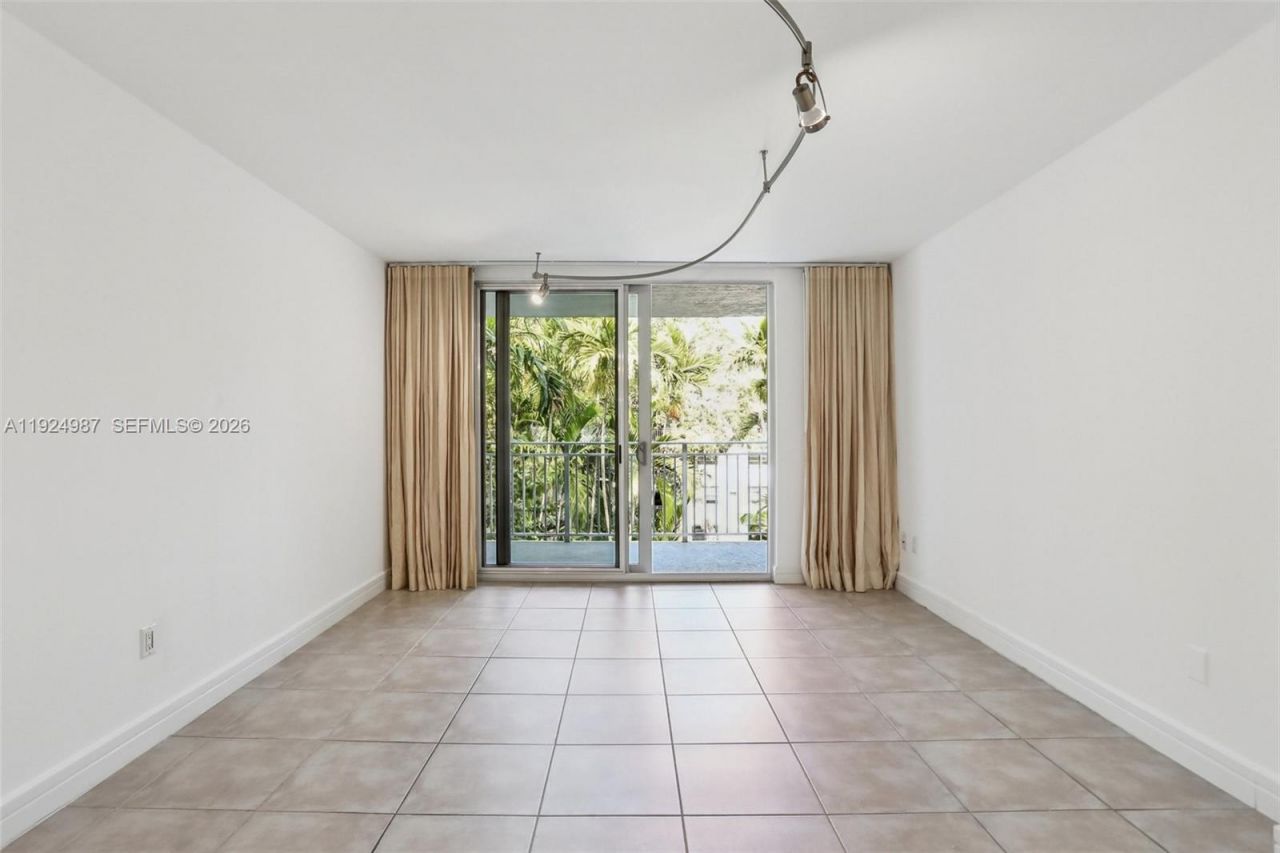 777 NE 62nd St, Unit C400, Miami, FL 33138 Photo