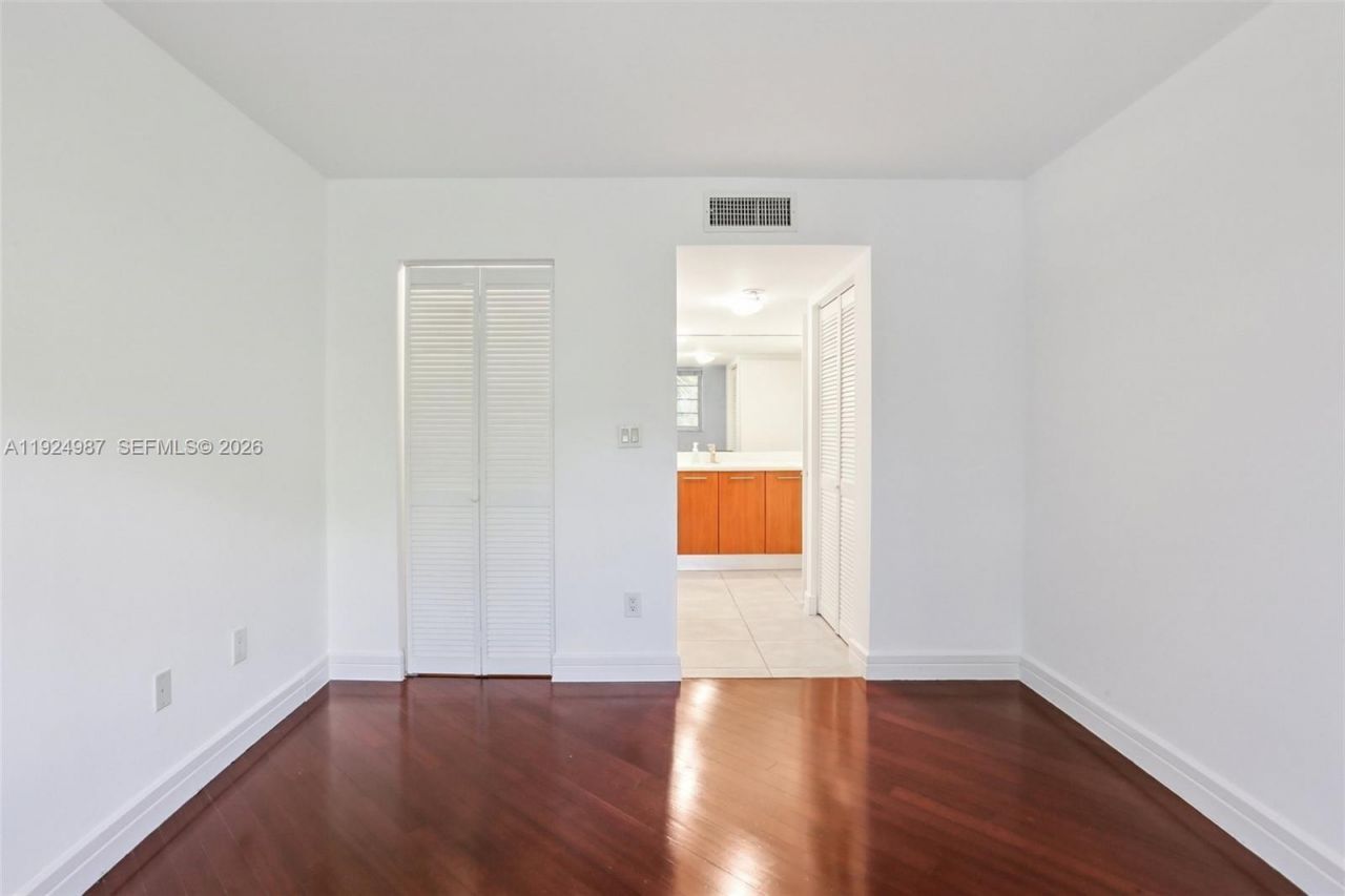 777 NE 62nd St, Unit C400, Miami, FL 33138 Photo