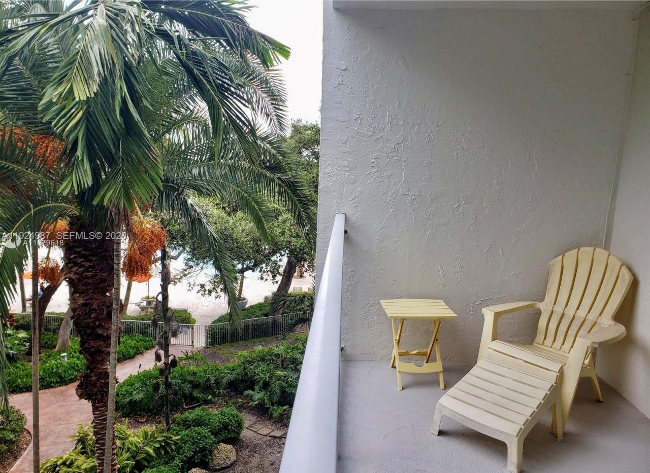 777 NE 62nd St, Unit C400, Miami, FL 33138 Photo