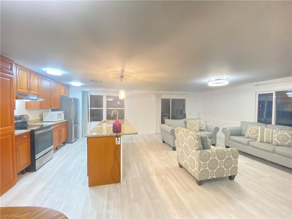 5506 Virginia Dare Ln, North Fort Myers, FL 33917 Photo