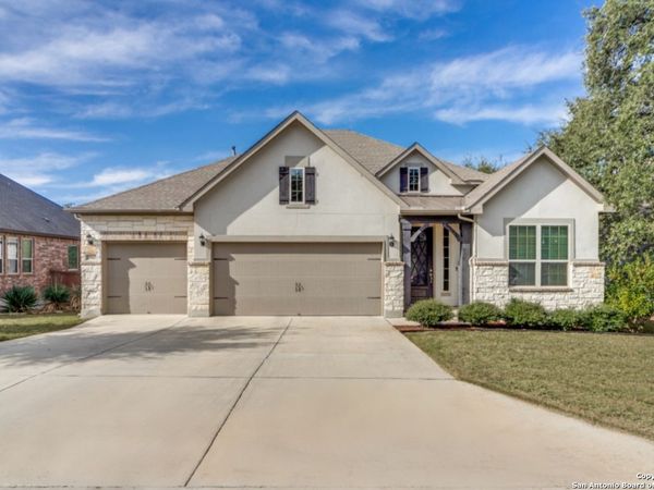 29043 Front Gate, Fair Oaks Ranch, TX 78015