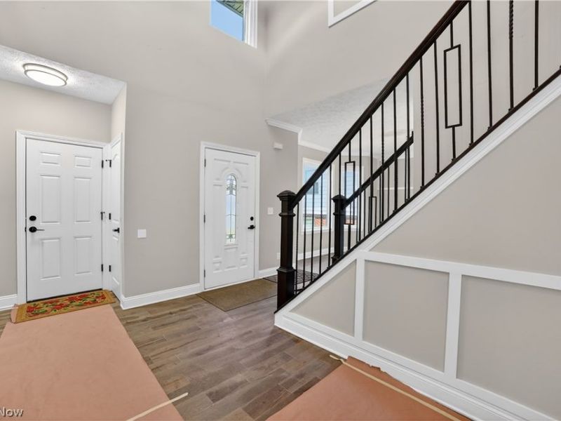 487 Parkside Drive, Bay Village, OH 44140 Photo 3