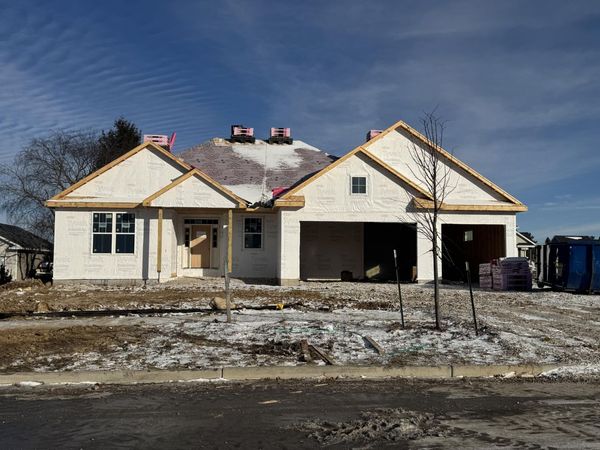 N75W24746 Lauren Dr, Sussex, WI 53089