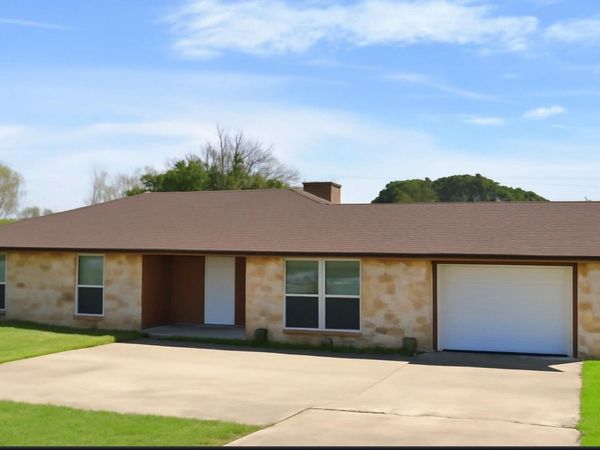 2300 Goode CIR, Killeen, TX 76543