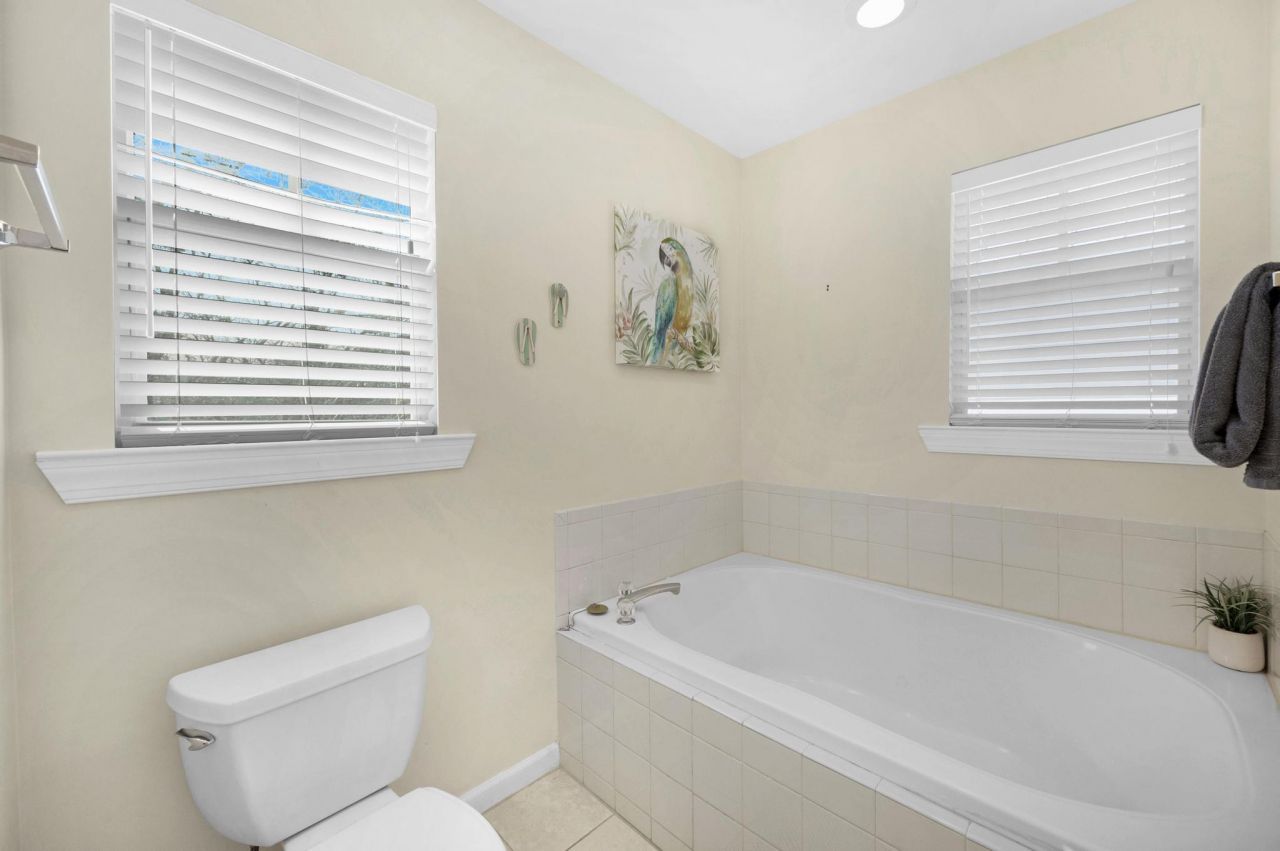 31 Coral Way, Stock Island, FL 33040 Photo