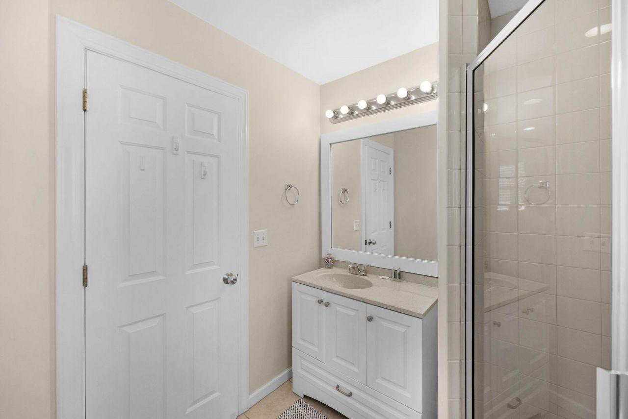 31 Coral Way, Stock Island, FL 33040 Photo