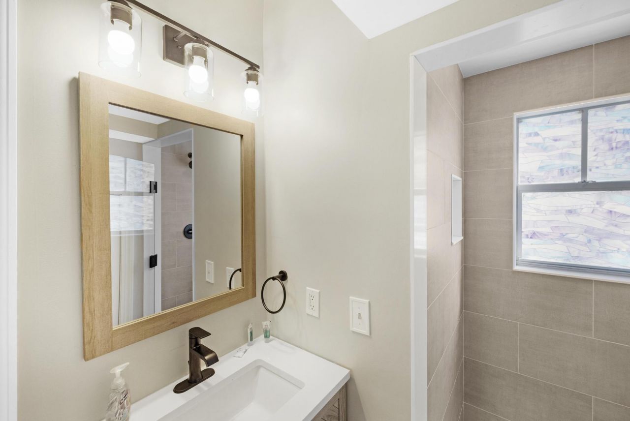 31 Coral Way, Stock Island, FL 33040 Photo