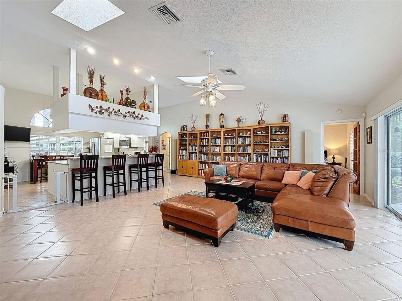 27380 Golf Course Loop, Wesley Chapel, FL 33544 Photo