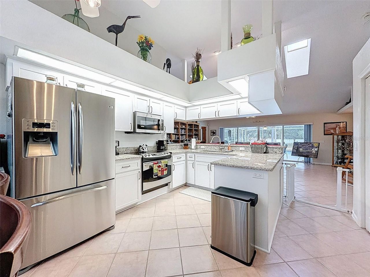 27380 Golf Course Loop, Wesley Chapel, FL 33544 Photo