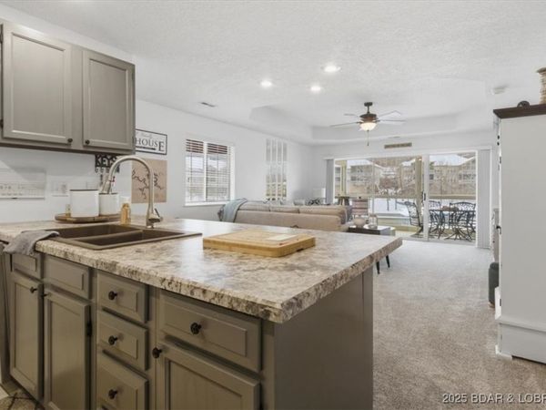 275 Charleston Drive, Unit 2A, Lake Ozark, MO 65049
