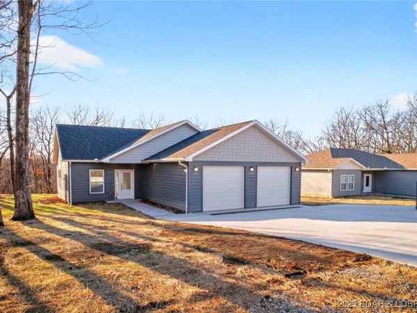 5844 Horseshoe Bend Parkway, Four Seasons, MO 65049