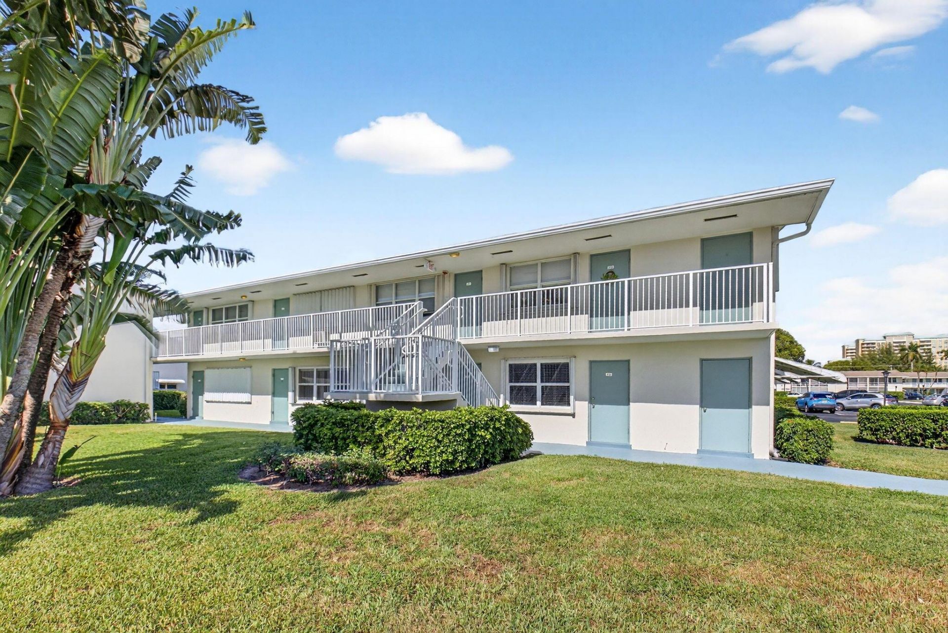 480 Horizons W, Unit 212, Boynton Beach, FL 33435 Photo