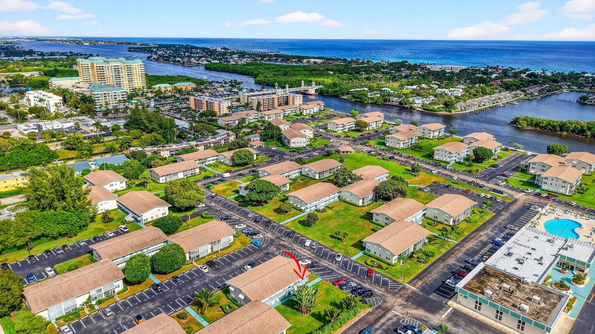 480 Horizons W, Unit 212, Boynton Beach, FL 33435 Photo