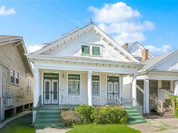 2208 10 GENERAL TAYLOR Street, New Orleans, LA 70115