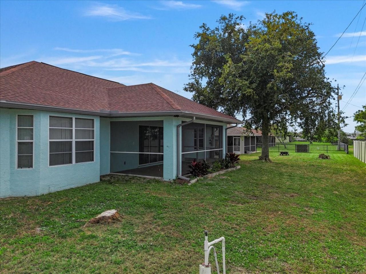 1324 SW 8th Court, Cape Coral, FL 33991 Photo