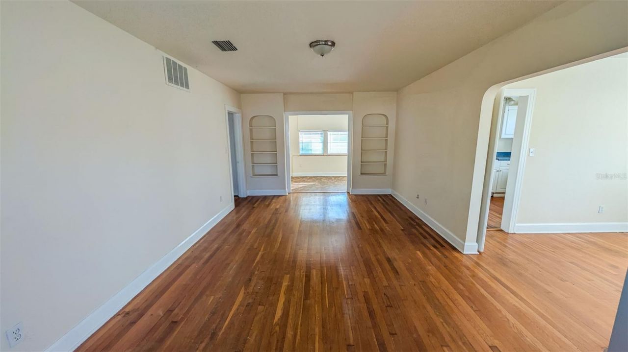 860 16th Avenue S, Saint Petersburg, FL 33701 Photo