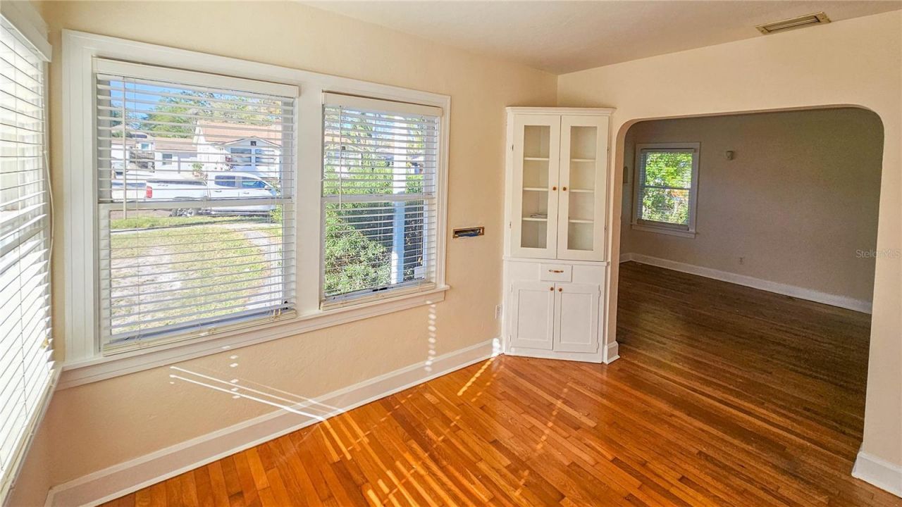 860 16th Avenue S, Saint Petersburg, FL 33701 Photo