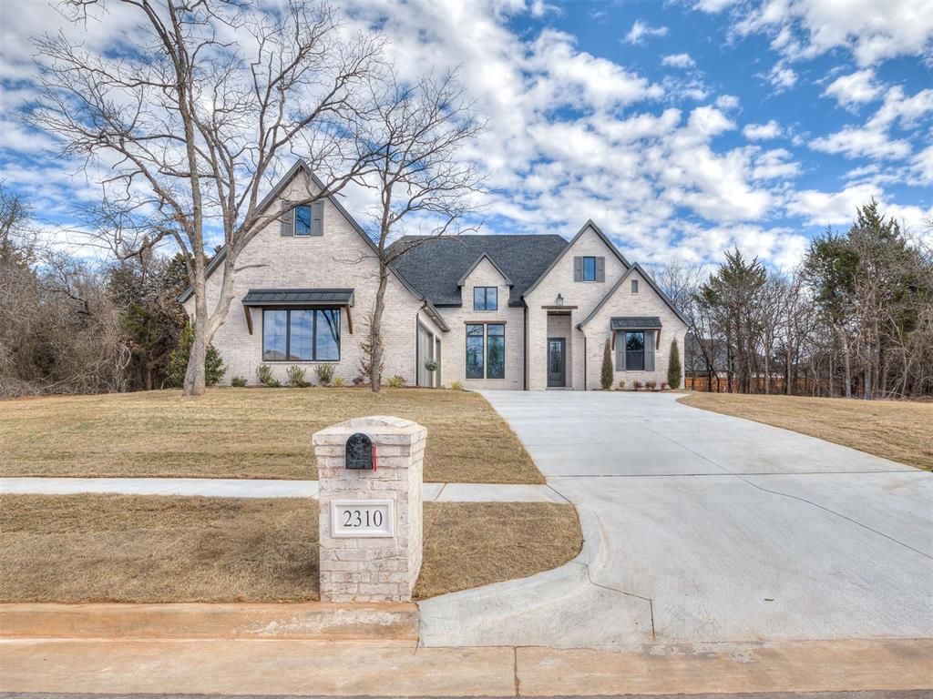 2310 Crossover Court, Edmond, OK 73034 Main Photo