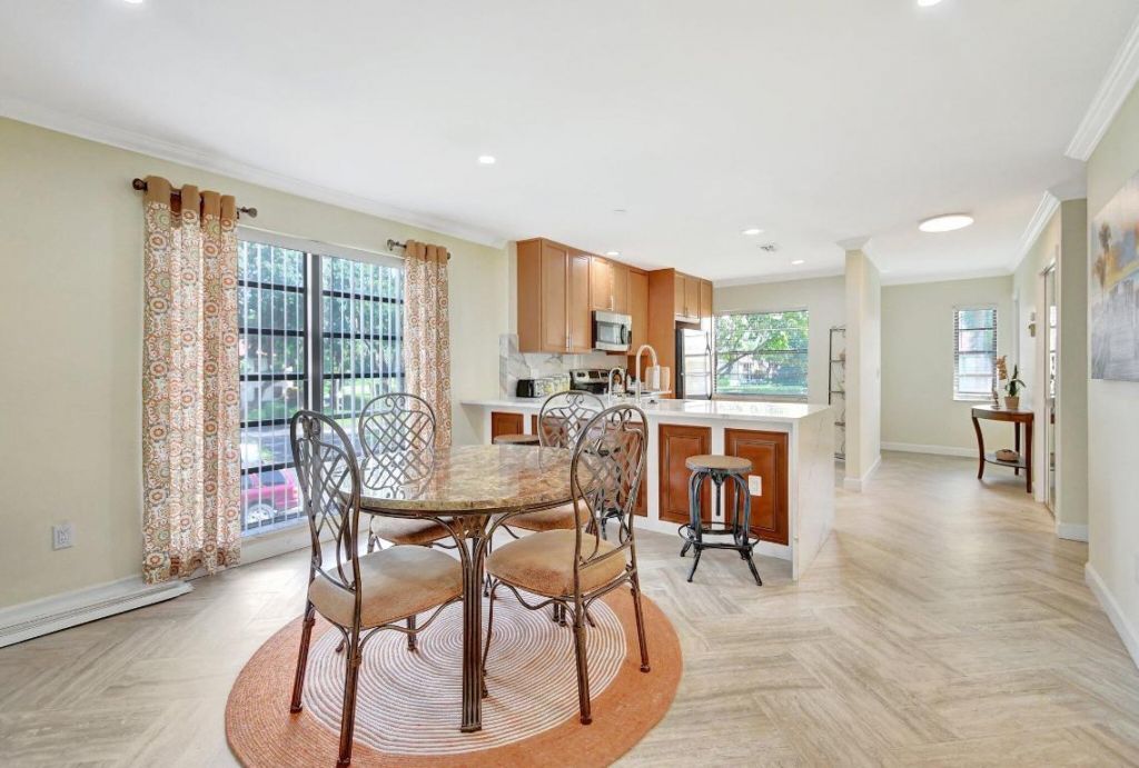 21209 Lago Circle Circle, Unit 12g, Boca Raton, FL 33433 Photo