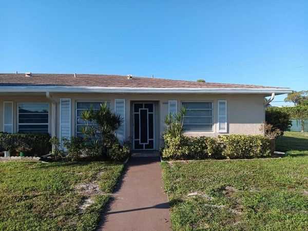 20886 Vinesta Circle, Unit 313, Boca Raton, FL 33433