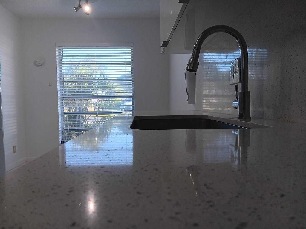 20886 Vinesta Circle, Unit 313, Boca Raton, FL 33433 Photo