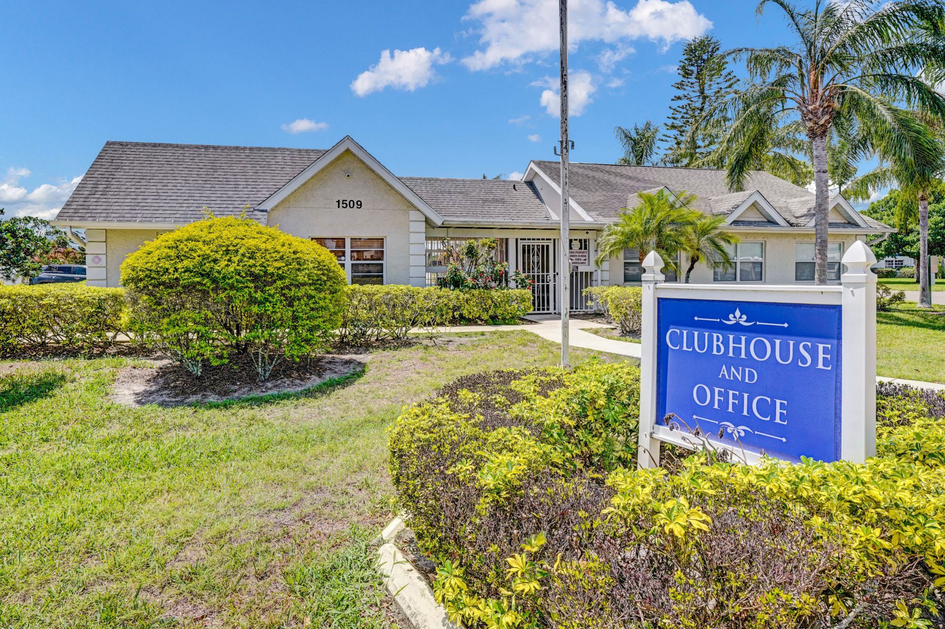 1514 SE Royal Green Circle, Unit I-203, Port Saint Lucie, FL 34952 Photo