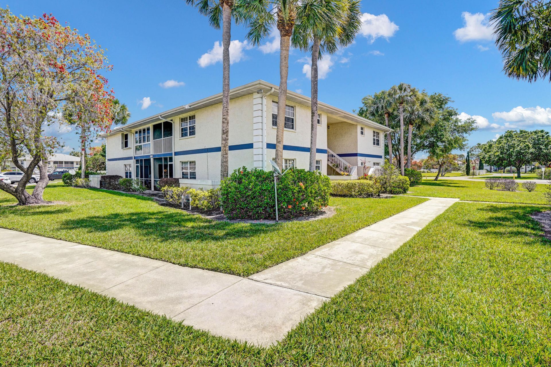 1514 SE Royal Green Circle, Unit I-203, Port Saint Lucie, FL 34952 Photo