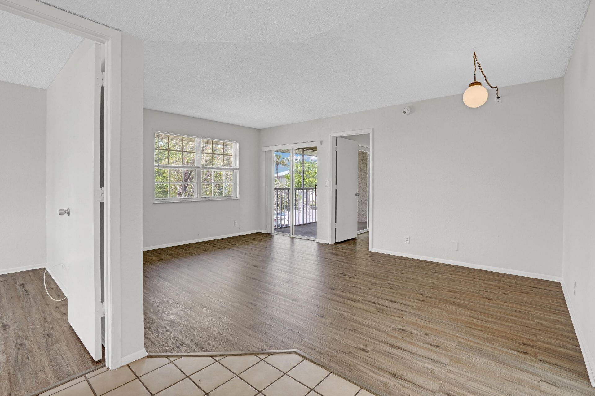 1514 SE Royal Green Circle, Unit I-203, Port Saint Lucie, FL 34952 Photo