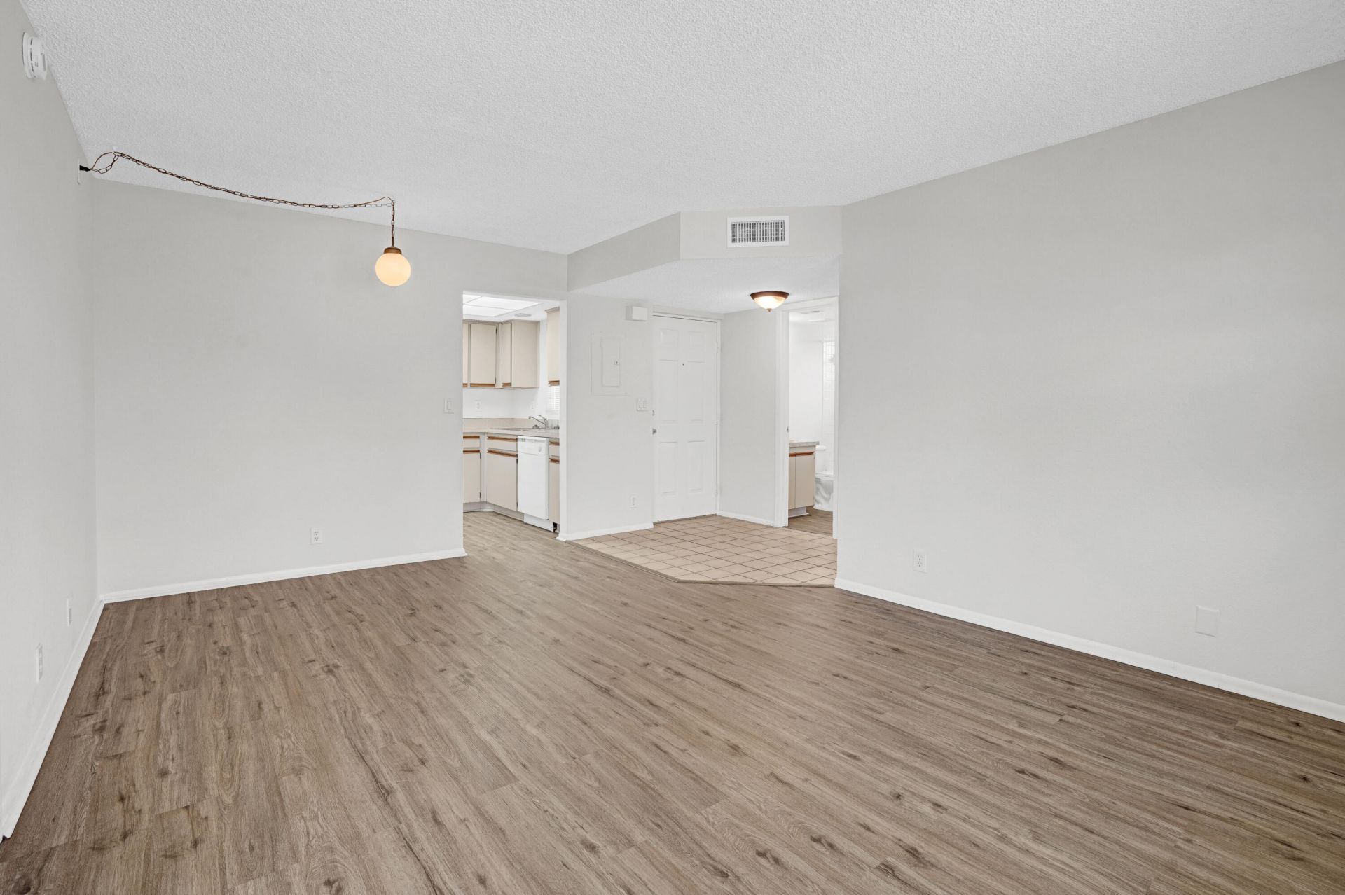 1514 SE Royal Green Circle, Unit I-203, Port Saint Lucie, FL 34952 Photo