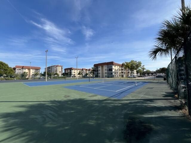 4160 Inverrary Drive, Unit 207, Lauderhill, FL 33319 Photo