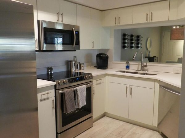 3020 Alcazar Place, Unit 306, Palm Beach Gardens, FL 33410