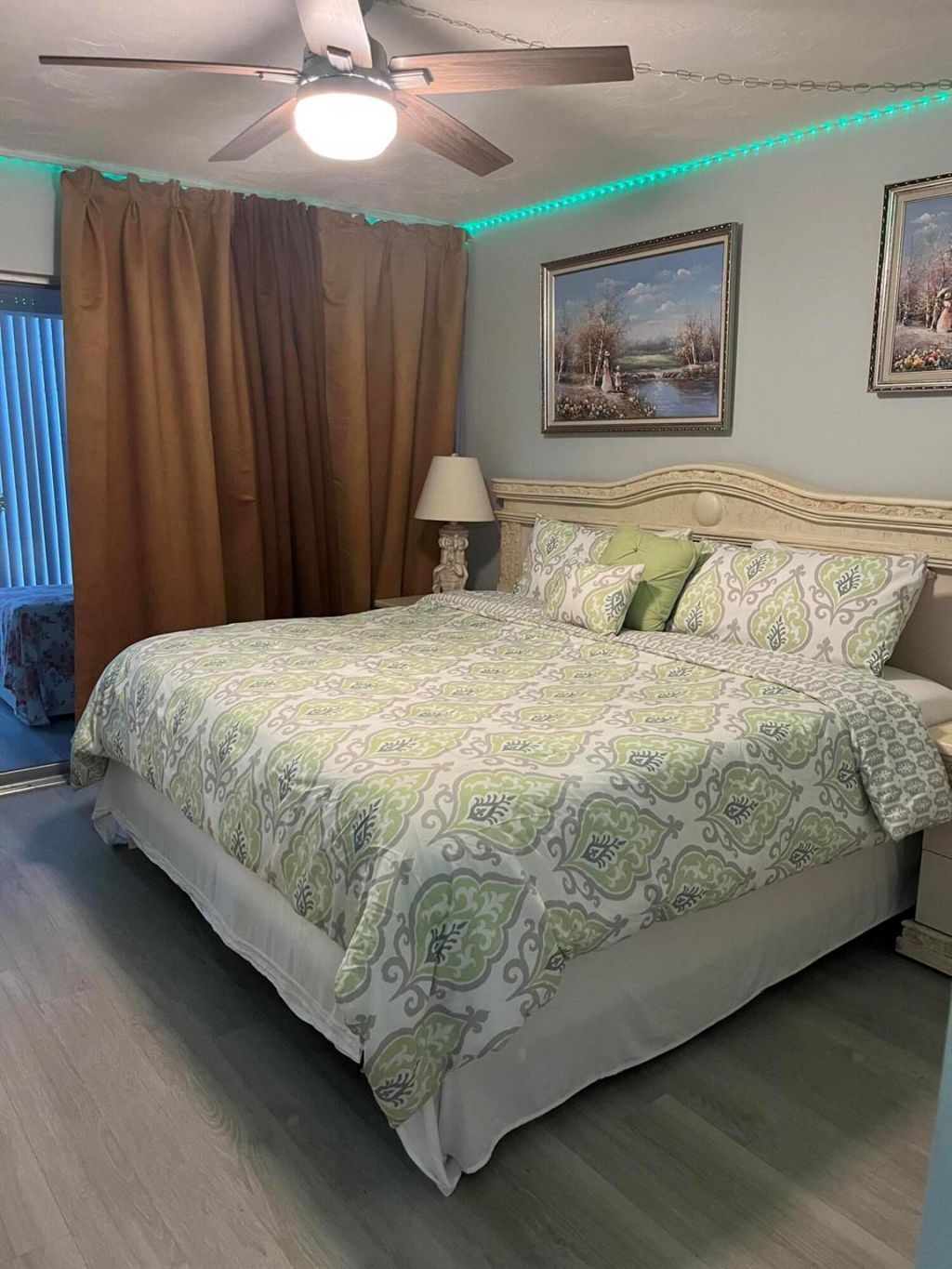 143 West Court, Royal Palm Beach, FL 33411 Photo