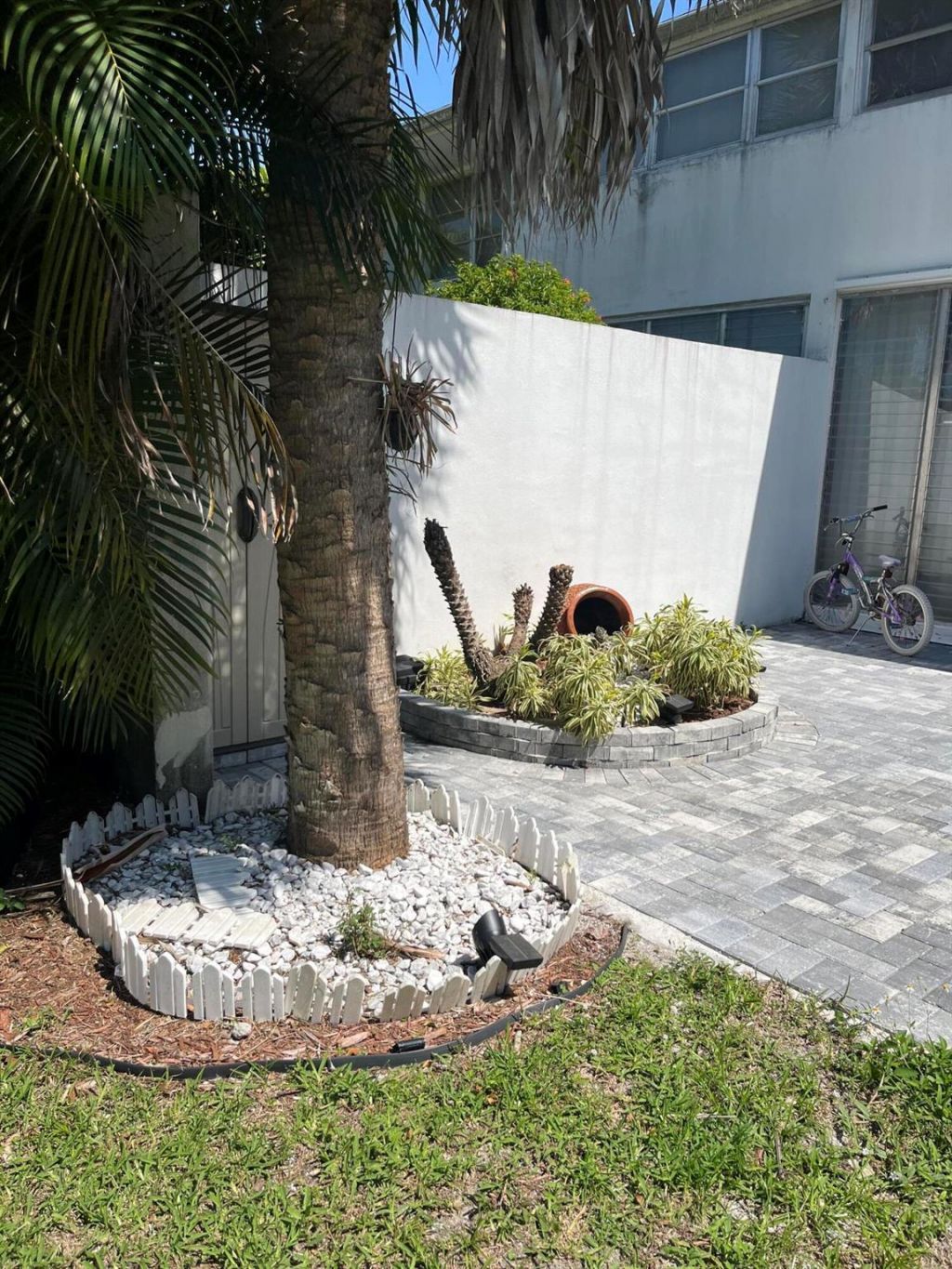 143 West Court, Royal Palm Beach, FL 33411 Photo