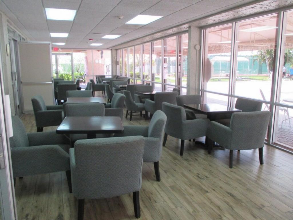 154 Lake Meryl Drive, Unit 259, West Palm Beach, FL 33411 Photo