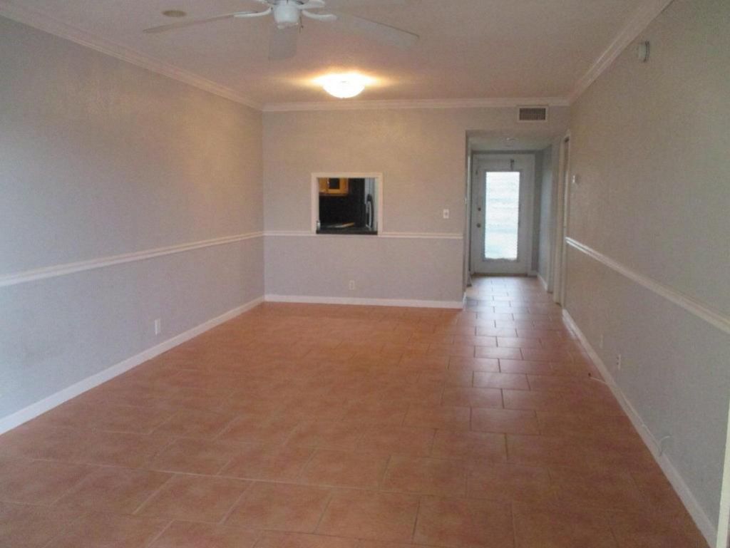154 Lake Meryl Drive, Unit 259, West Palm Beach, FL 33411 Photo