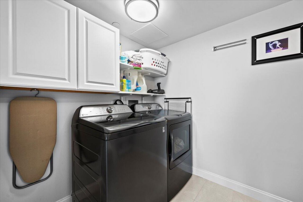 4000 N Ocean Drive, Unit 2004, Singer Island, FL 33404 Photo