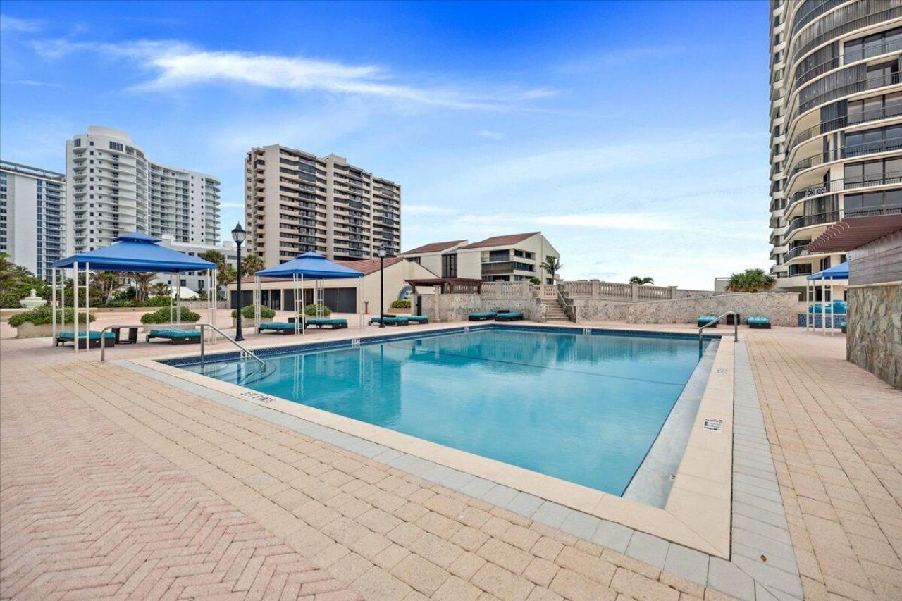 4000 N Ocean Drive, Unit 2004, Singer Island, FL 33404 Photo