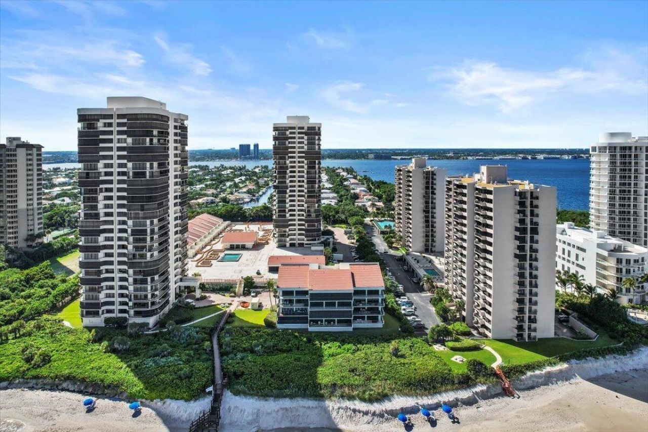 4000 N Ocean Drive, Unit 2004, Singer Island, FL 33404 Photo