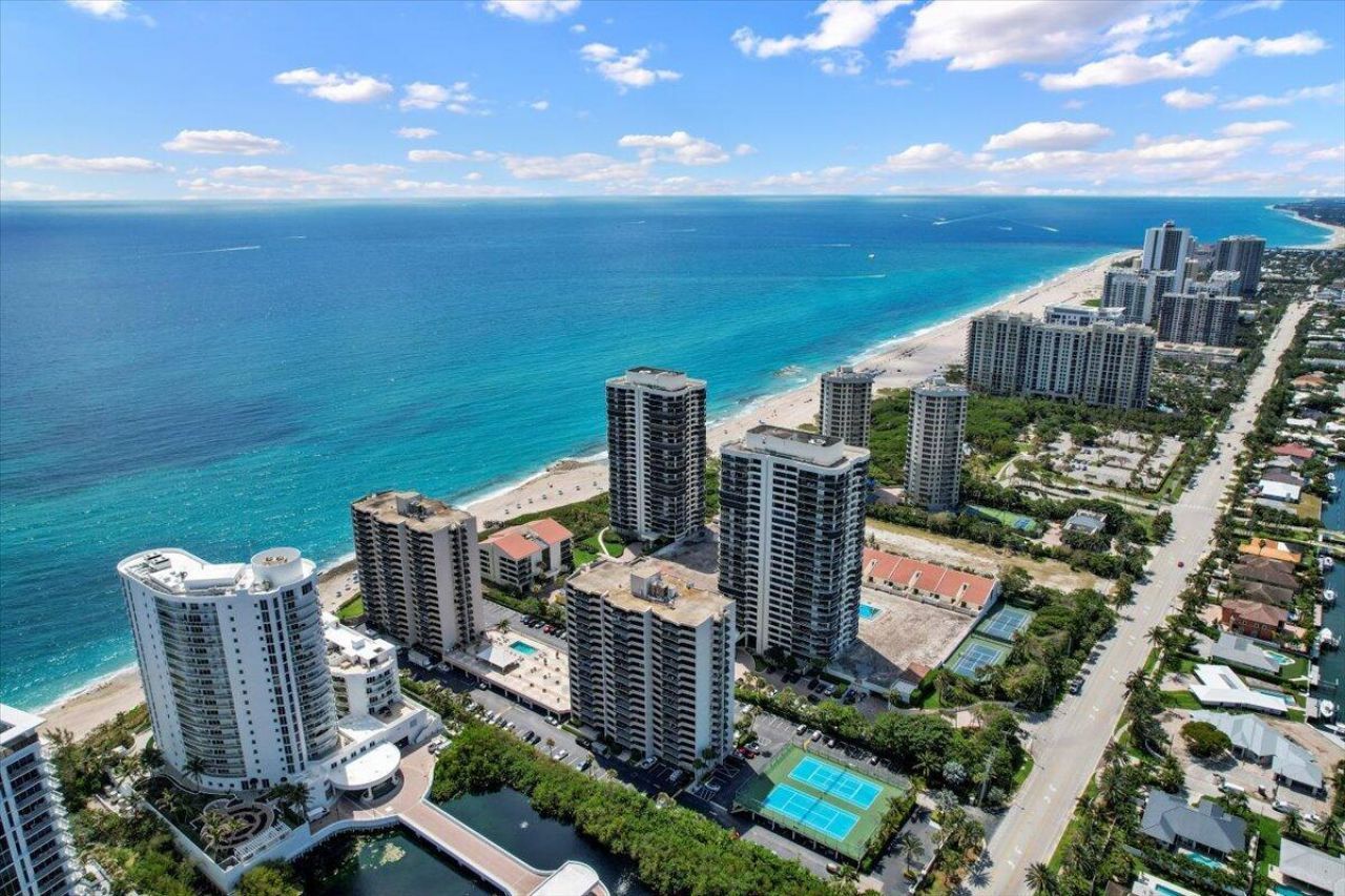 4000 N Ocean Drive, Unit 2004, Singer Island, FL 33404 Photo