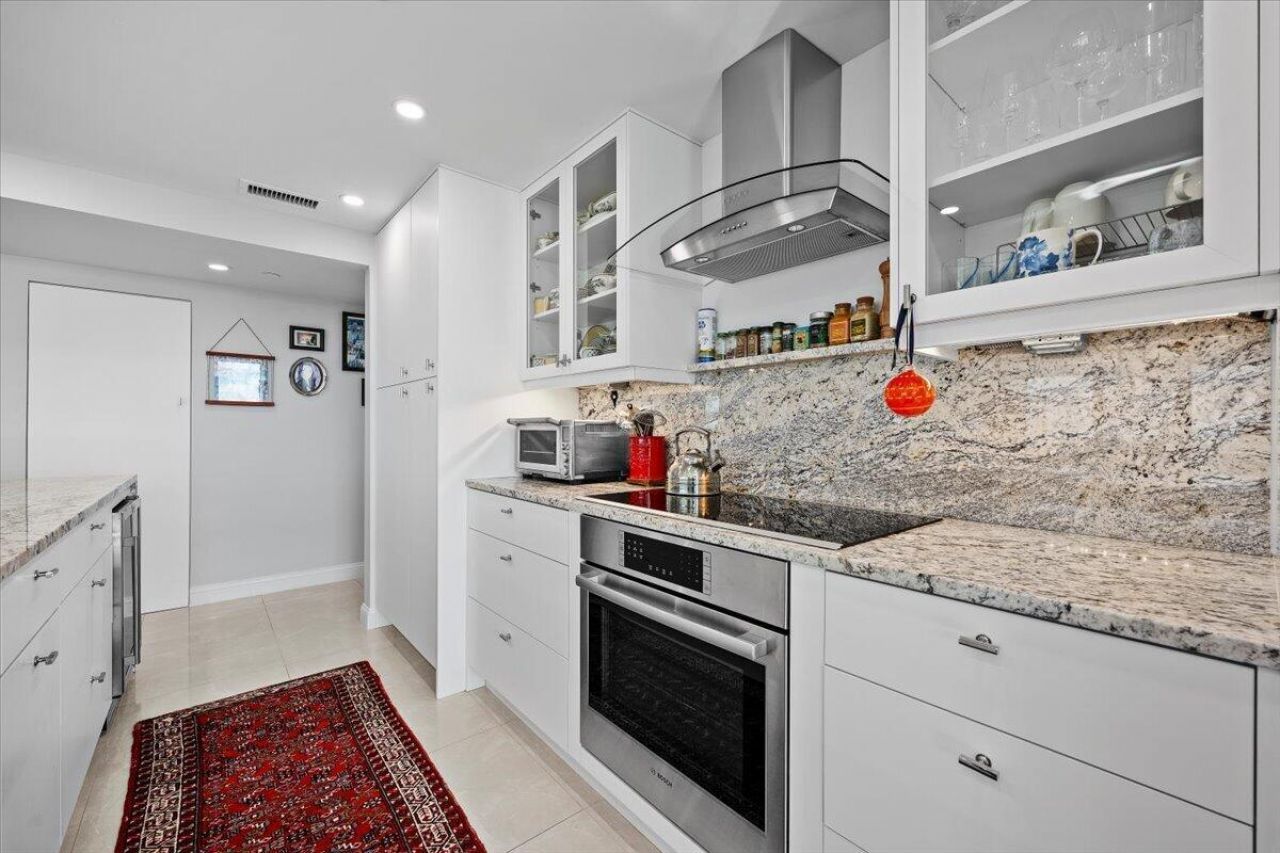 4000 N Ocean Drive, Unit 2004, Singer Island, FL 33404 Photo