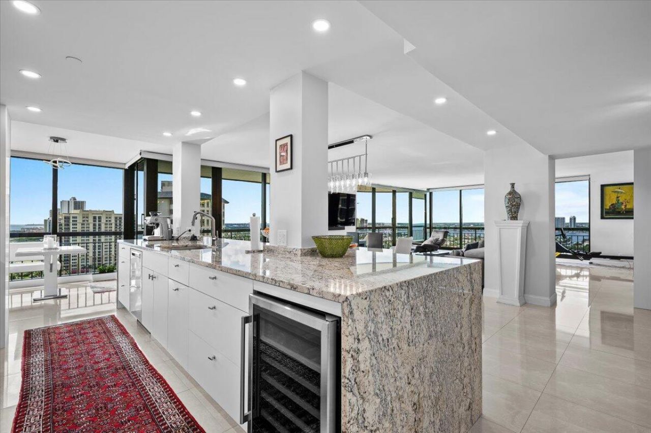 4000 N Ocean Drive, Unit 2004, Singer Island, FL 33404 Photo