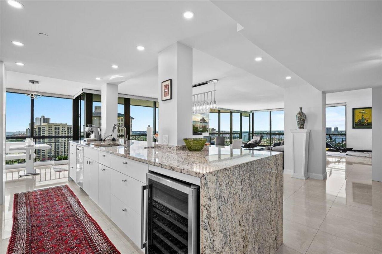 4000 N Ocean Drive, Unit 2004, Singer Island, FL 33404 Photo