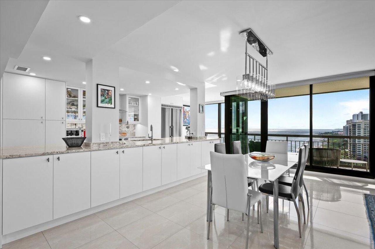 4000 N Ocean Drive, Unit 2004, Singer Island, FL 33404 Photo