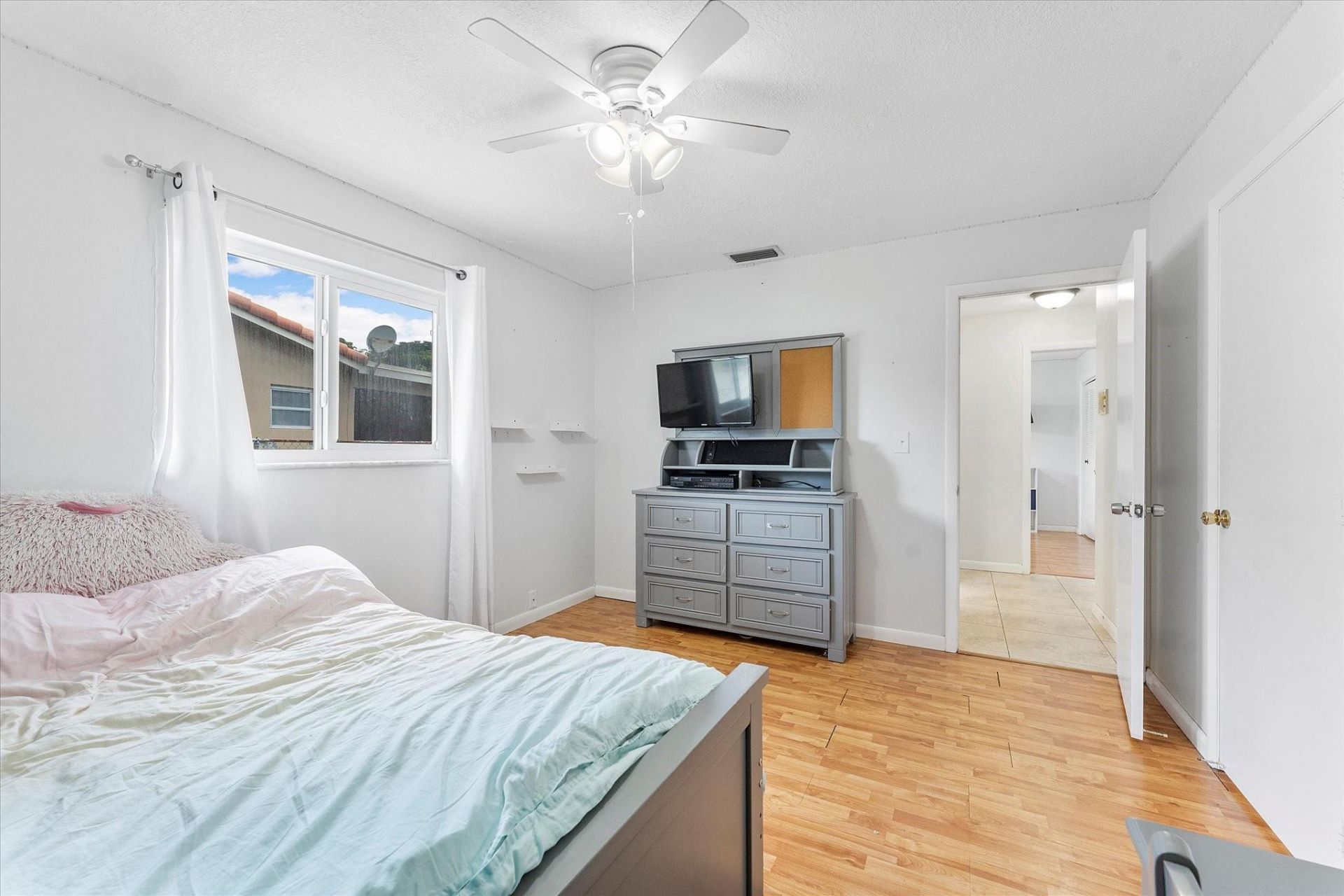 2757 NW 83rd Terrace, Coral Springs, FL 33065 Photo