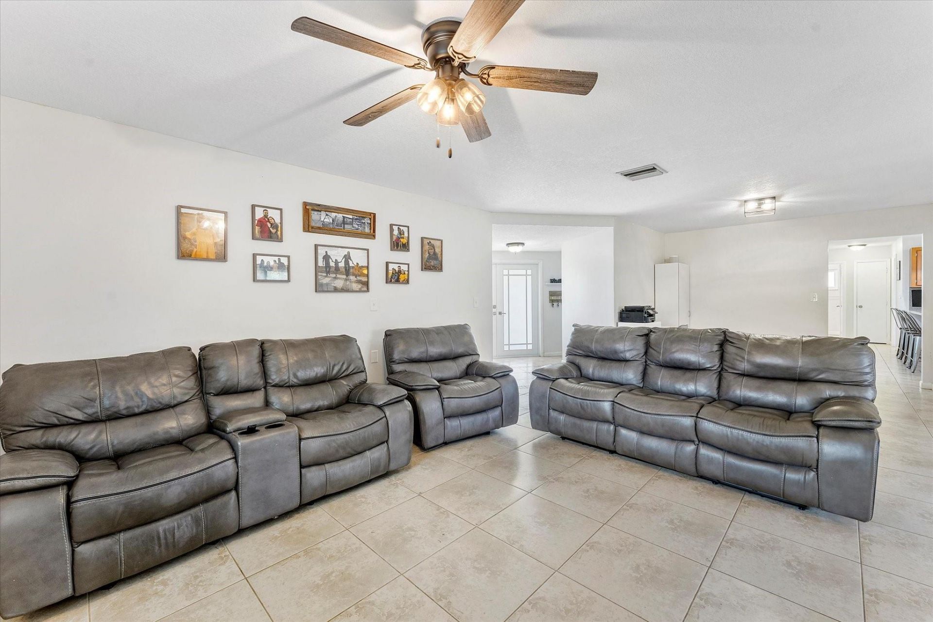 2757 NW 83rd Terrace, Coral Springs, FL 33065 Photo